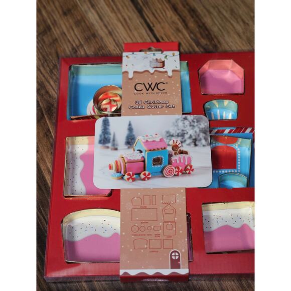 Cook With Color 3D Christmas Cookie Cutter Set - Picture 2 of 8